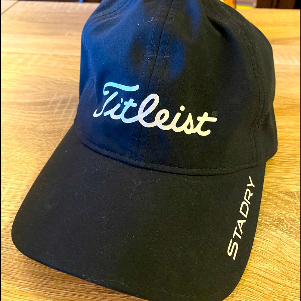 Titleist golf hat